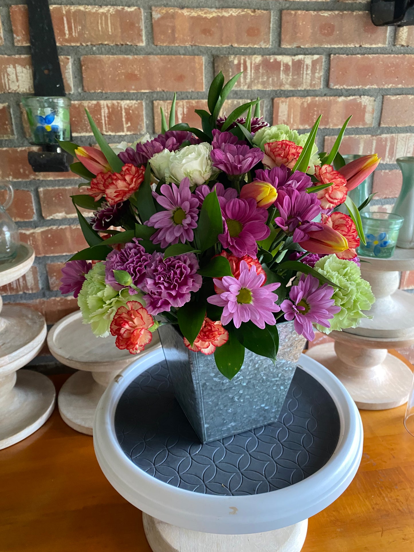 Mother’s Day arrangement - Large