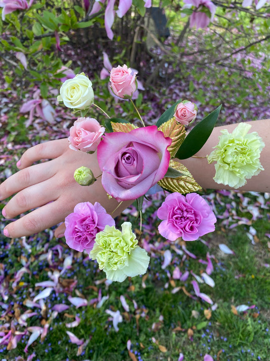 Prom Corsage - Floating Florals - modern wire & ribbon design