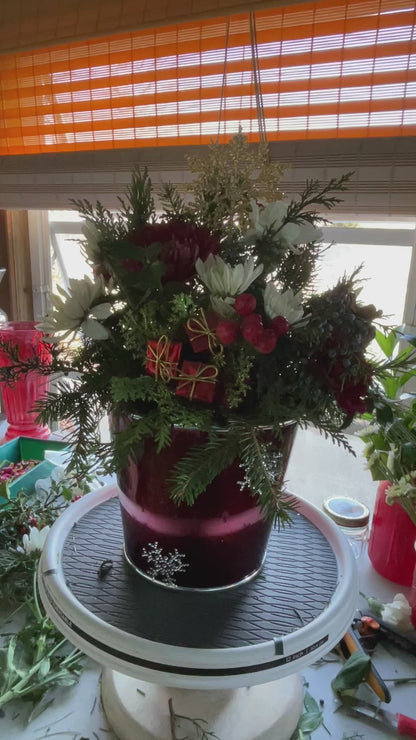 Holiday Centerpiece - tall medium